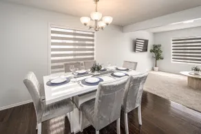 Spacious 6BR | 3.5BA | Near Airport | Sleeps 14 - Image 4
