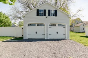 Cozy Cottage Getaway in Quakertown, Bucks County - Image 2