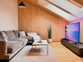 Luxury Family Apartment, Free Parking, AC, PS4 - Image 4
