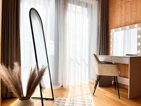 Luxury Family Apartment, Free Parking, AC, PS4 - Image 3