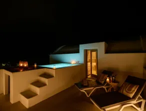 Nikolia's House, New Luxe villa & Prive Jacuzzi  - Image 5