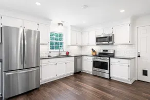 Sleeps 10 | 4BR w/ 6 Beds | Spacious Yard - Image 2