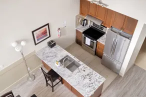 Relaxed Living · 3BR Suite for You & Your Pets - Image 2