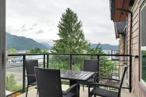 Relaxed Living · 3BR Suite for You & Your Pets - Image 5