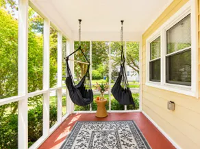 4BR • King Suite • Near NSU & Downtown - Image 2