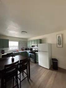 Cozy apartment with Dual 55” Smart TVs - Image 5