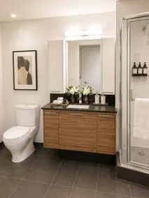 Luxury Tysons Apt | Free Parking | Metro - Image 5