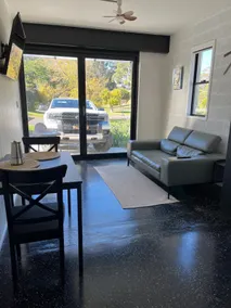 Lakeside Suite Merimbula Front Lake - Image 2