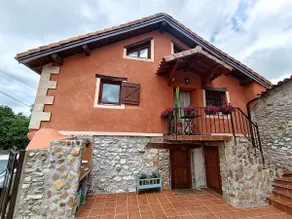 Entire house with “Txoko” and patio, 50 minutes from Bilbao - Image 4