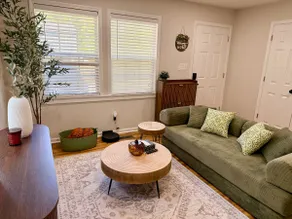 Botanical Bliss near DT | Sunroom & Park | KingBed - Image 2