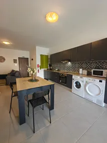 Modern & Spacious 2BR Apartment with Balcony in Birkirkara - Image 2