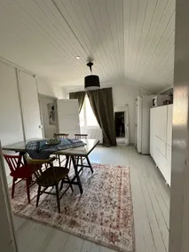 Apartment in an old log schoolhouse. - Image 5