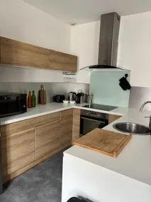 Cozy designer apartment – Angers city center, close to the train station - Image 4