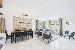Spacious Family Apartment with Mountain Views - Image 5