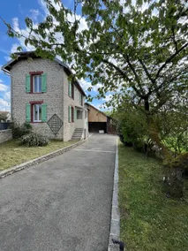 Charming house between lake and nature - Image 4