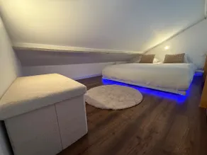 Cozy suite with Jacuzzi, terrace, private parking. - Image 3