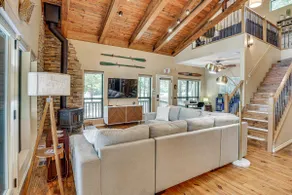 Lakefront Winnsboro Home w/ 20+ Acres! - Image 5