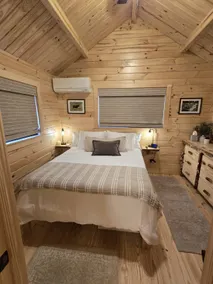 Moose Hollow Cabin – Fall & Winter Escape - Image 4