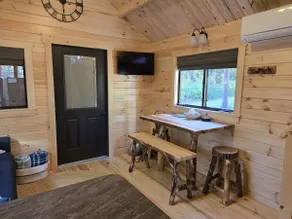 Moose Hollow Cabin – Fall & Winter Escape - Image 5