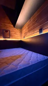Lakeside Cabin: Your Getaway - Image 4