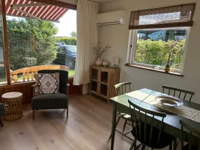Cozy cottage atmosphere at Følle Strand - Image 2