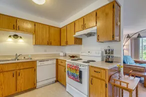 Ocean City Home w/ Fenced Yard: 1 Mi to Beach! - Image 3