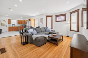 The Milton Manor (3BR 1BA Sleeps 6 Parking) U1 - Image 3