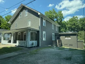 Charming 3BR Home | Near KDMC & Downtown - Image 2
