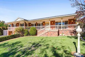 The Lakehaven - Serene Lakeside Entertainer - Image 5
