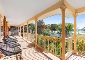 The Lakehaven - Serene Lakeside Entertainer - Image 4