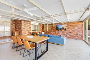 The Lakehaven - Serene Lakeside Entertainer - Image 3