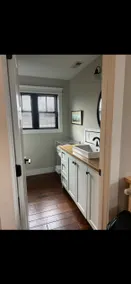 King Bed Efficiency Apartment w/Private Entrance - Image 4
