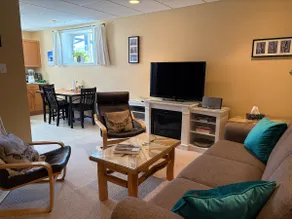 The Bears Den -Whistler Suite - Image 2