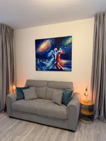 Magical Designer Apartment, Monaco Border. 4/29 - Image 2