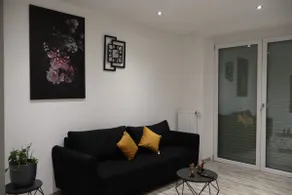 Premium townhouse – 5 minutes to the city and main train station - Image 3