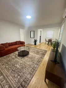 Quiet & Private Home in Gated Pasadena Community - Image 2