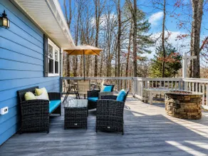 Peaceful 10-Acre Retreat | Pet-Friendly + Fire Pit - Image 5