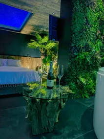 Jungle Escape – Sauna, Hot Tub & Starlit Night - Image 4