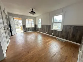 5 beds Sycamore, Dekalb - Image 4