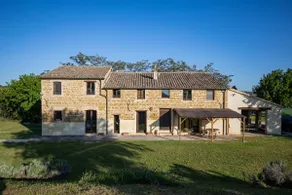 Country Farmhouse Villa Gelsi - Image 2