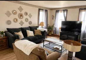 Vintage farmhouse in medina - Image 2