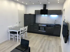 Modern, cozy apartment with its own entrance - Image 2