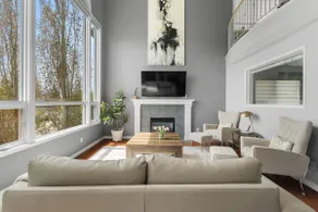 Luxury 4BR | 8 Guests, AC, Near YYC&Banff - Image 3
