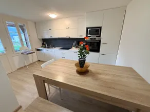 Vacation home in winter, Lake Thun & mountain view - Image 3