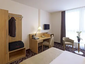 Sunday Hotel Dortmund Standard Single Room - Image 5