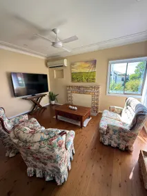 Ferguson House – Cosy Hunter Valley Escape - Image 2