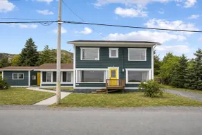 Cottage on the Cove | Waterfront - Image 2