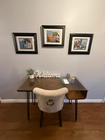 2 BD Apartment (sleeps 5), heated pool & firepit - Image 5