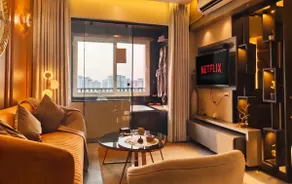 Moksha By Mulberry Homestay | 19th Floor Jacuzzi | - Image 4