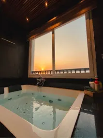 Moksha By Mulberry Homestay | 19th Floor Jacuzzi | - Image 3